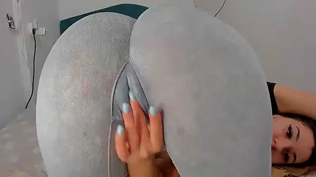 RedAssHottie online show from 02.08.25