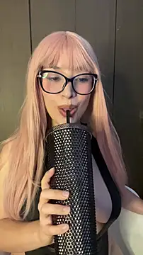 EmmaInPink online show from 02.14.26