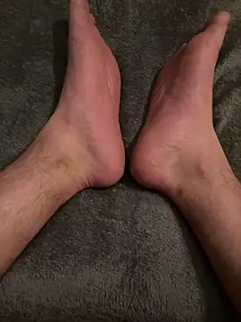 Snapshot of DennisInked27 chatting on 12.20.25 DennisInked27 online show from 12.20.25