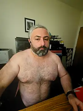 Snapshot of MacGuyver20 chatting on 02.12.26 MacGuyver20 online show from 02.12.26