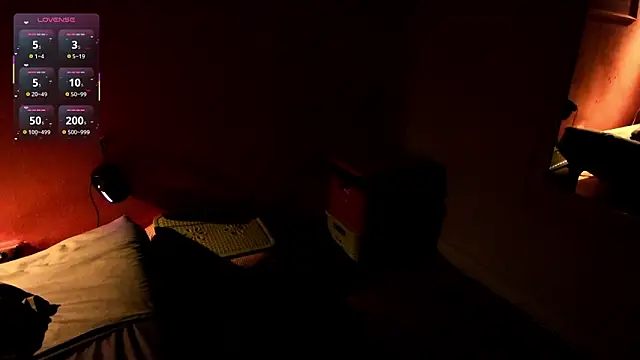 CURLY LATINA  online show from 02.16.26