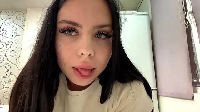 CherlyKeiper online show from 12.21.25