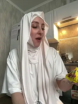 LuxBrunette  online show from 05.16.26