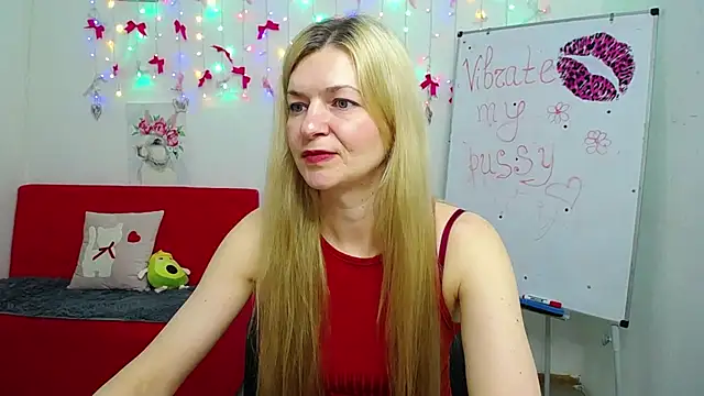 Snapshot of MelissaTyler chatting on 05.01.26 MelissaTyler online show from 05.01.26