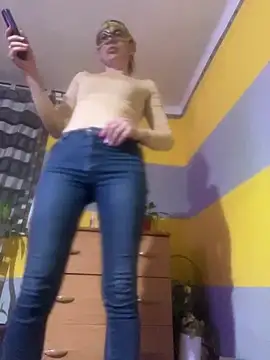 SexyMamiVee online show from 04.22.26