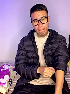 Latin Paisa Boy online show from 01.11.26