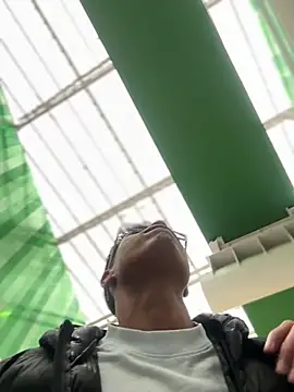 Latin Paisa Boy online show from 04.16.26