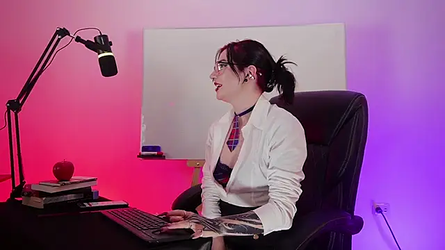 miami 18  online show from 04.20.26