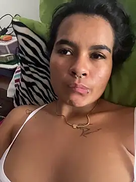 Chloe cortes online show from 05.17.26