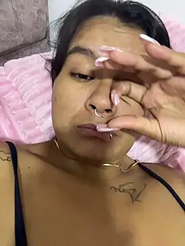 Chloe cortes online show from 06.04.26