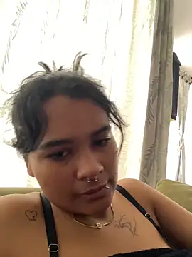 Chloe cortes online show from 06.08.26