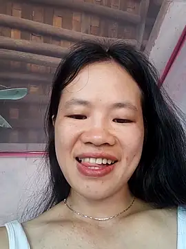 Snapshot of MISSINKUTE chatting on 04.28.26 MISSINKUTE online show from 04.28.26