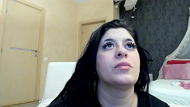 NayaNoirX online show from 01.15.26