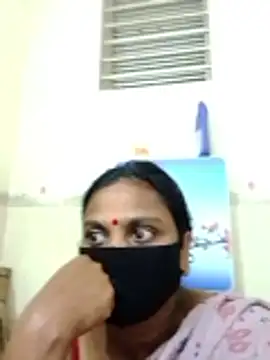 Snapshot of Hot_Sweety02 chatting on 02.15.26 Hot Sweety02 online show from 02.15.26