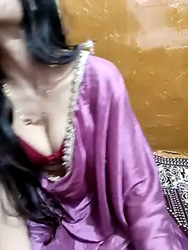 Yours-Zeenat online show from 02.20.26