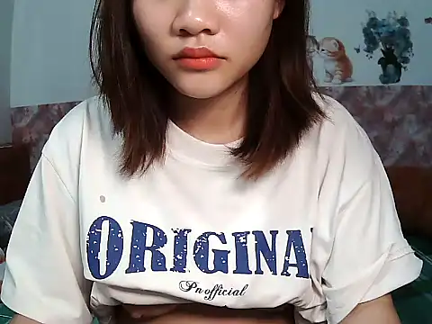 Snapshot of hana_ssexy chatting on 04.21.26 hana ssexy online show from 04.21.26