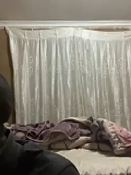 Snapshot of PETERSONNGCOBO chatting on 06.25.26 PETERSONNGCOBO online show from 06.25.26