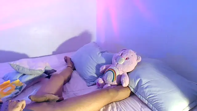  keylafisher  online show from 04.19.26