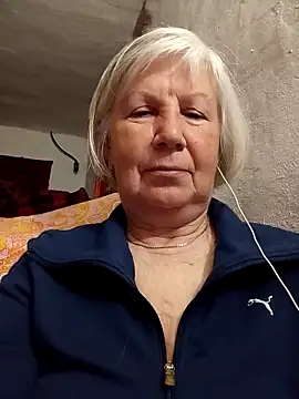 KlaudiaDarling online show from 04.18.26