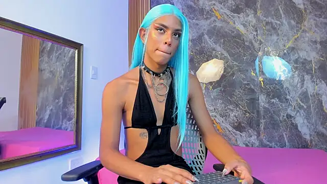 ISABELLA-SCOTT online show from 04.30.26