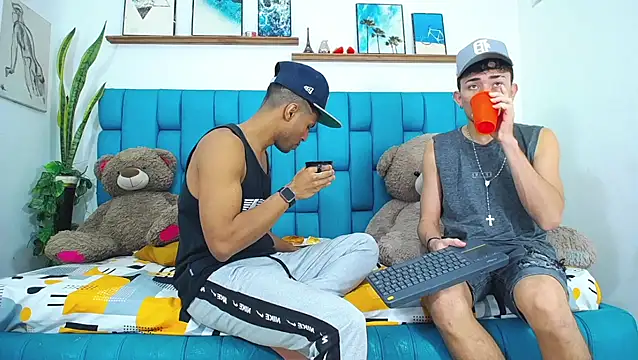 Interracial Snow Bunny online show from 03.16.26