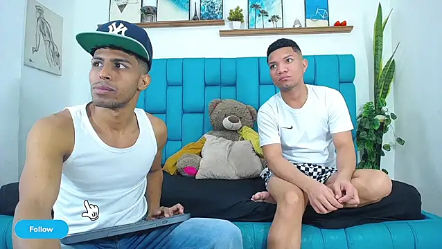 Interracial Snow Bunny online show from 04.20.26