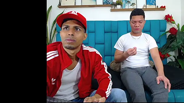Interracial Snow Bunny online show from 06.05.26