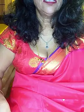 Snapshot of Maya_kannada chatting on 01.15.26 Maya kannada online show from 01.15.26