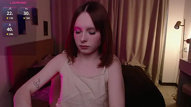 Snapshot of Haya_Harareet chatting on 03.01.26 Haya Harareet online show from 03.01.26