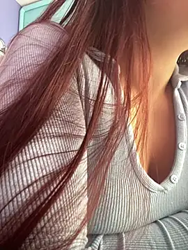 Scarlet auraa online show from 03.10.26