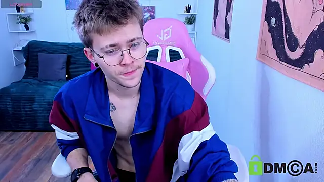 Snapshot of Tomas_Norton chatting on 02.01.26 Tomas Norton online show from 02.01.26