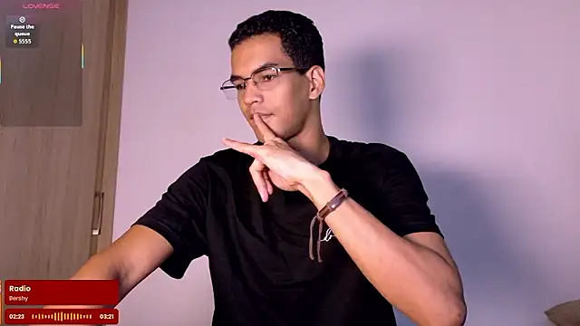 Pikashu7u7 online show from 01.10.26