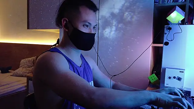 OnlyHand9x online show from 04.20.26