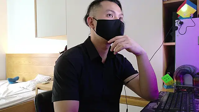 OnlyHand9x online show from 04.21.26