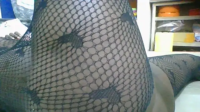 Snapshot of stripchatshaz chatting on 02.02.26 stripchatshaz online show from 02.02.26