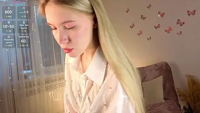 Snapshot of SirenThalassa chatting on 02.13.26 SirenThalassa online show from 02.13.26