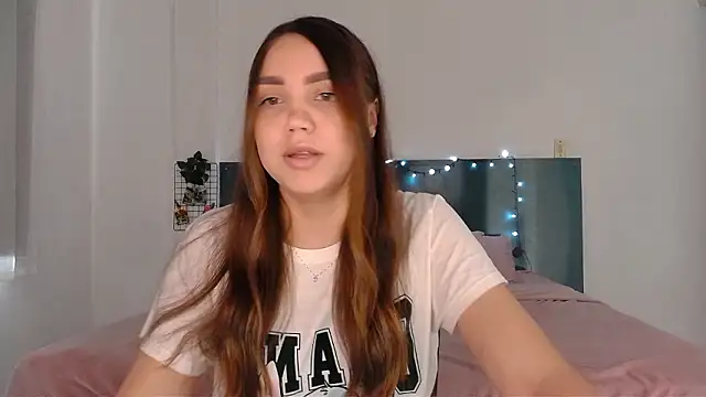 Snapshot of NebulaHavenn chatting on 02.04.26 NebulaHavenn online show from 02.04.26