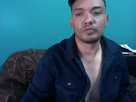 latinomoreno95 online show from 01.13.26