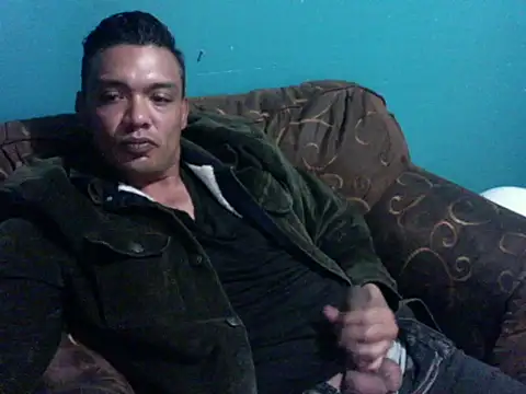 Snapshot of latinomoreno95 chatting on 04.08.26 latinomoreno95 online show from 04.08.26
