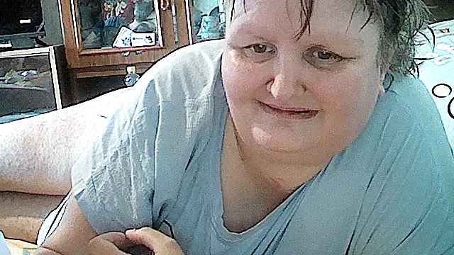 nataly4560 online show from 04.20.26