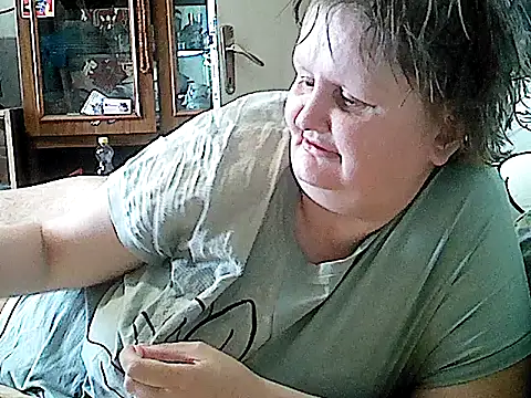 nataly4560 online show from 04.25.26