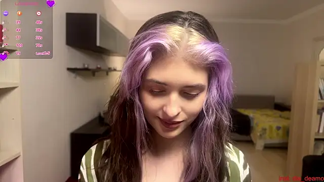 Dia DeAmas online show from 04.19.26