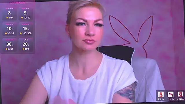 Snapshot of Madonna_Fire chatting on 05.03.26 Madonna Fire online show from 05.03.26