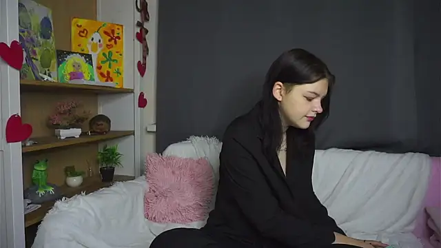 BevHanni online show from 01.18.26