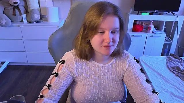 Ol1via online show from 04.14.26