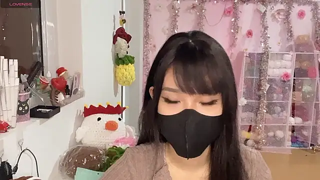 Tieu-May online show from 03.13.26