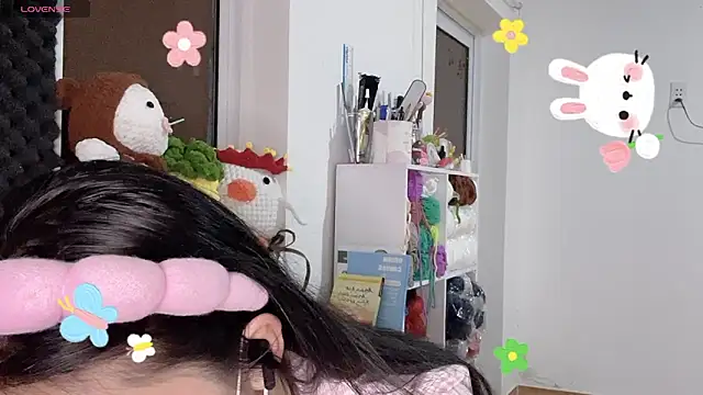 Tieu-May online show from 03.24.26