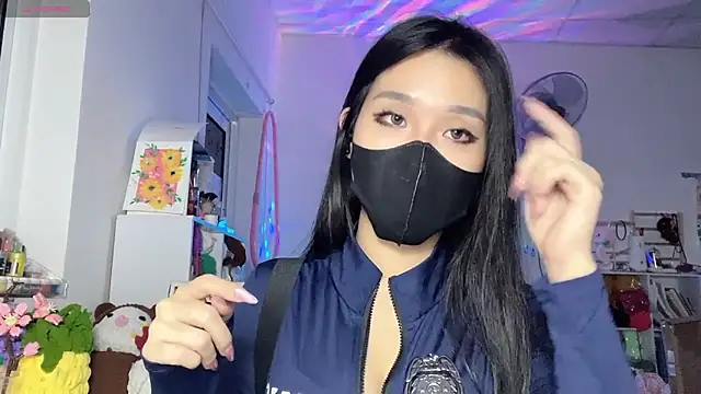 Tieu-May online show from 05.10.26