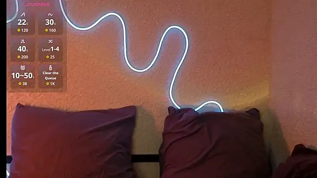 ValeryAlfie online show from 04.12.26