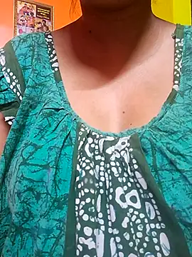 Snapshot of Romance_Aliya chatting on 03.13.26 Romance Aliya online show from 03.13.26